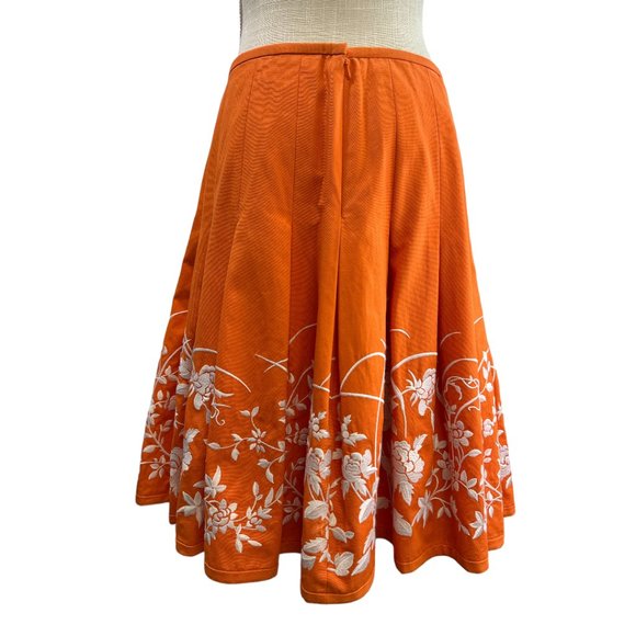 Ellen Tracy Orange Pleated Embroidered Skirt size 10 Petite - Picture 2 of 10